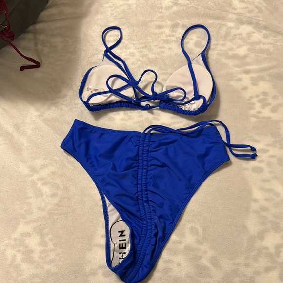 High waisted bikini - Picture 2 of 2